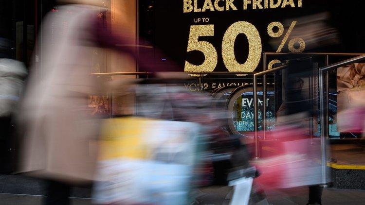 $6 Billion in 2 Days: Black Friday and Cyber Monday by the Numbers